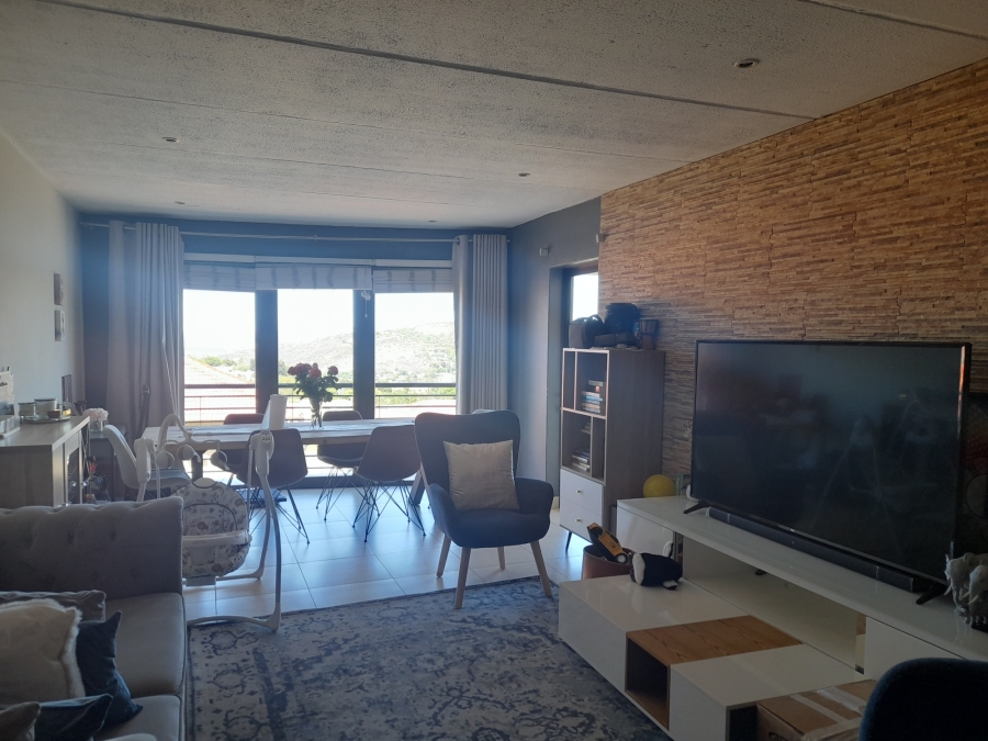 3 Bedroom Property for Sale in Bassonia Rock Gauteng