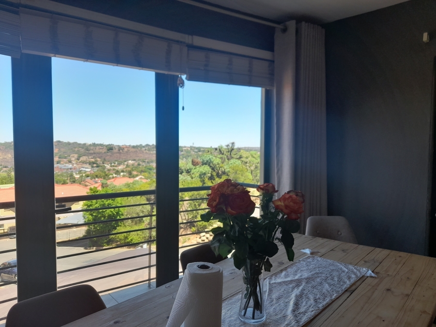 3 Bedroom Property for Sale in Bassonia Rock Gauteng