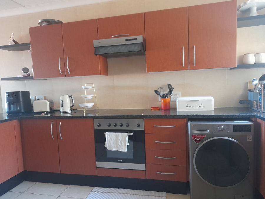 3 Bedroom Property for Sale in Bassonia Rock Gauteng