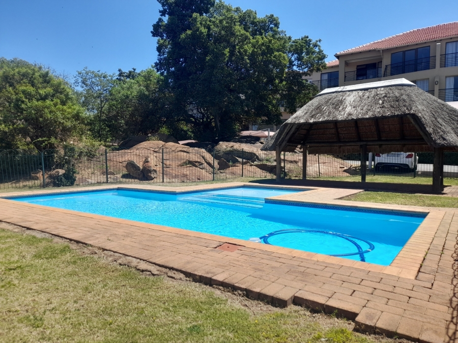 3 Bedroom Property for Sale in Bassonia Rock Gauteng