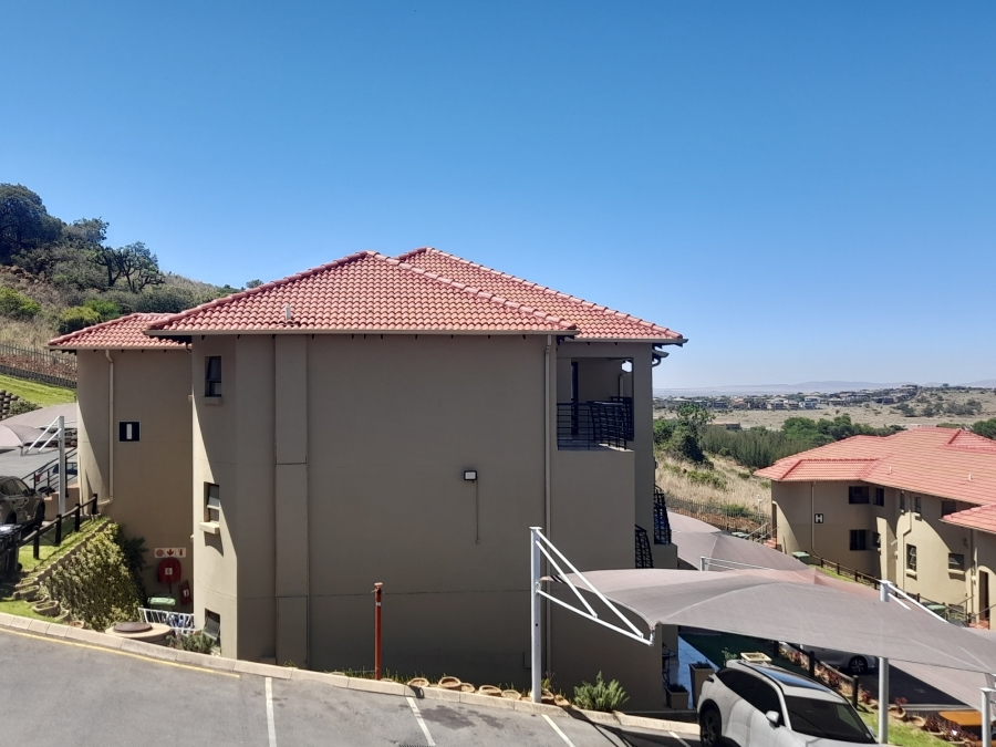 3 Bedroom Property for Sale in Bassonia Rock Gauteng