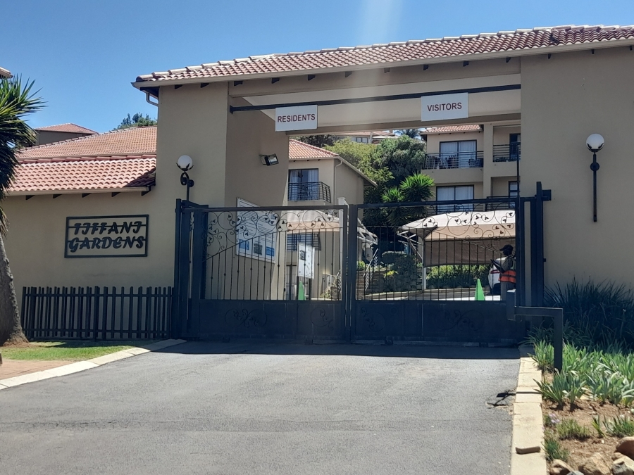 3 Bedroom Property for Sale in Bassonia Rock Gauteng