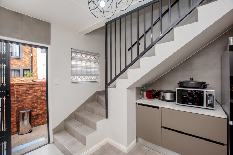 3 Bedroom Property for Sale in Denneoord Gauteng