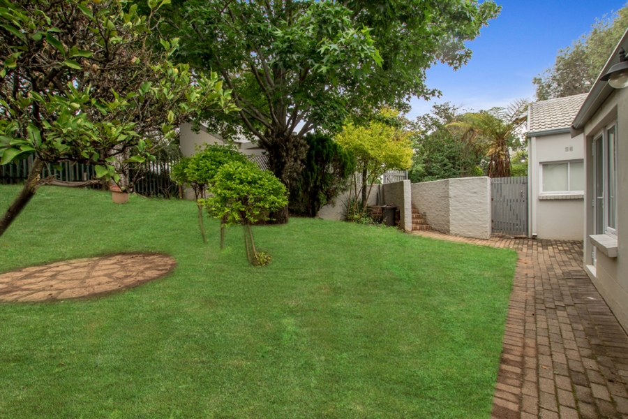 3 Bedroom Property for Sale in Lonehill Gauteng