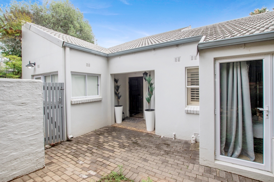3 Bedroom Property for Sale in Lonehill Gauteng