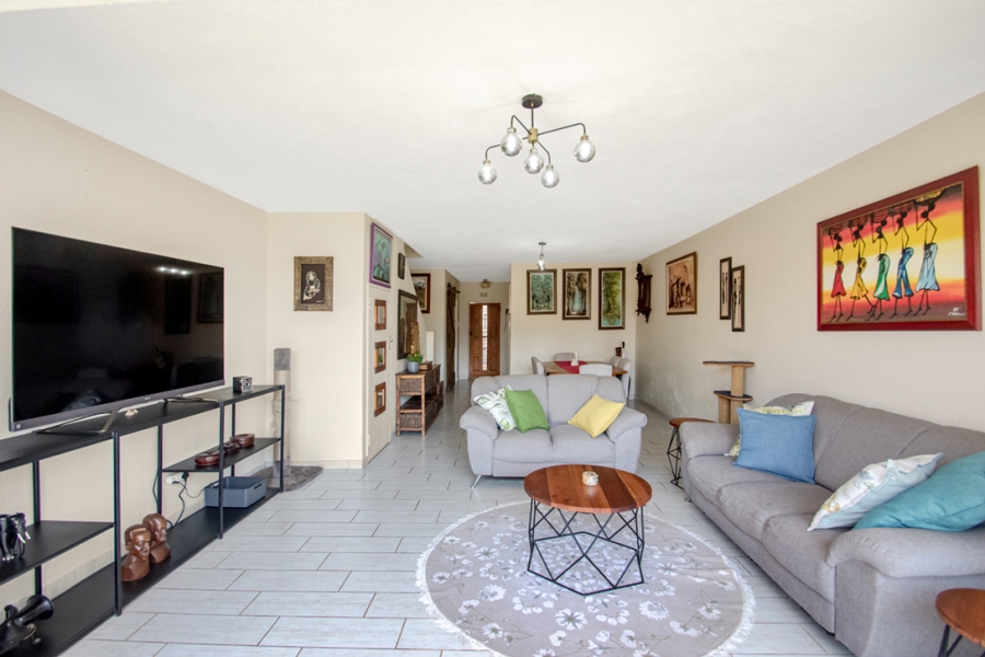 3 Bedroom Property for Sale in Wilro Park Gauteng