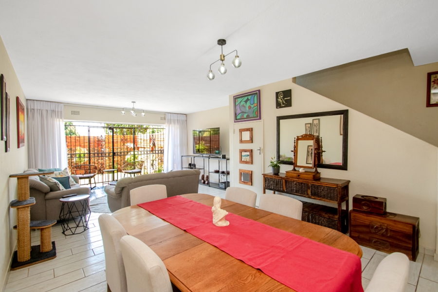 3 Bedroom Property for Sale in Wilro Park Gauteng