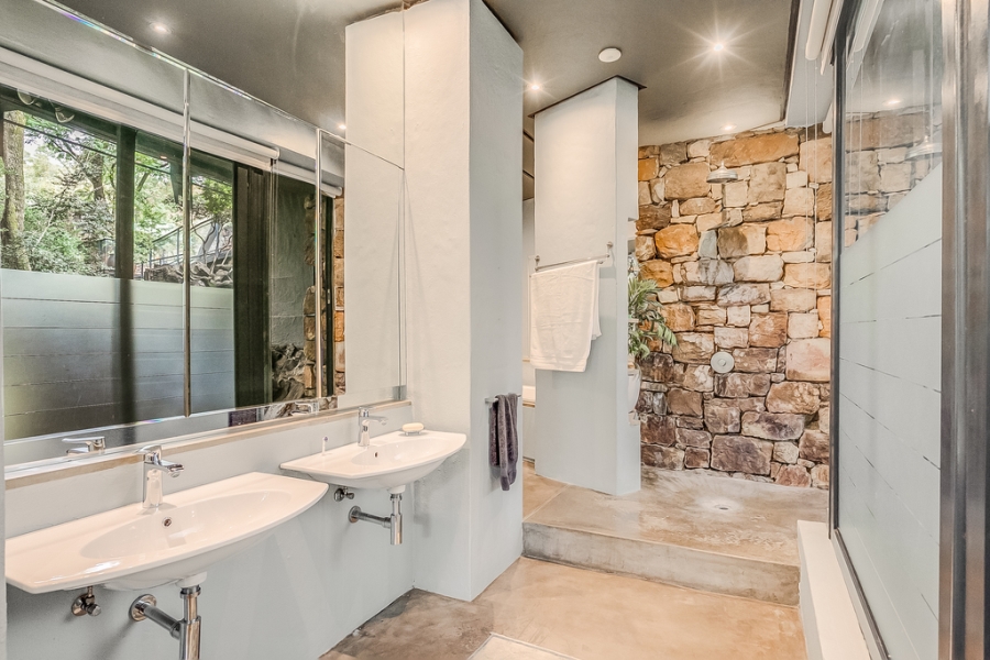 5 Bedroom Property for Sale in Westcliff Gauteng