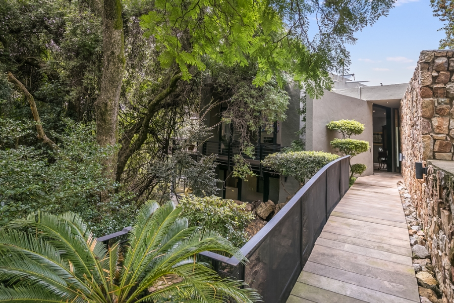 5 Bedroom Property for Sale in Westcliff Gauteng