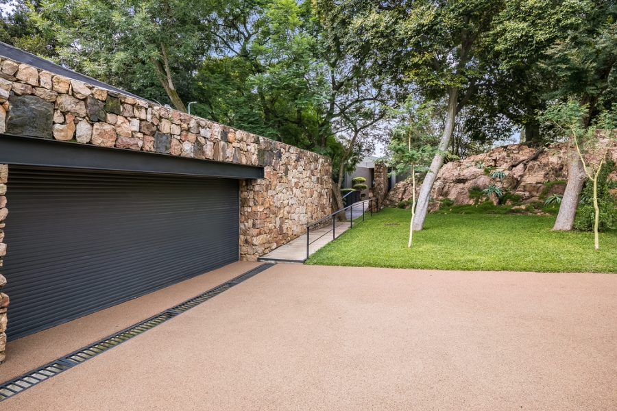 5 Bedroom Property for Sale in Westcliff Gauteng