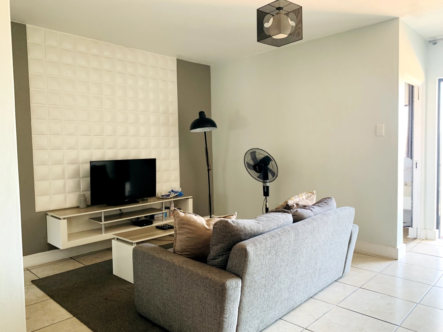 1 Bedroom Property for Sale in Rivonia Gauteng