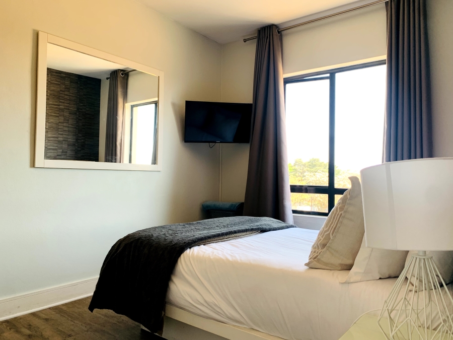 1 Bedroom Property for Sale in Rivonia Gauteng