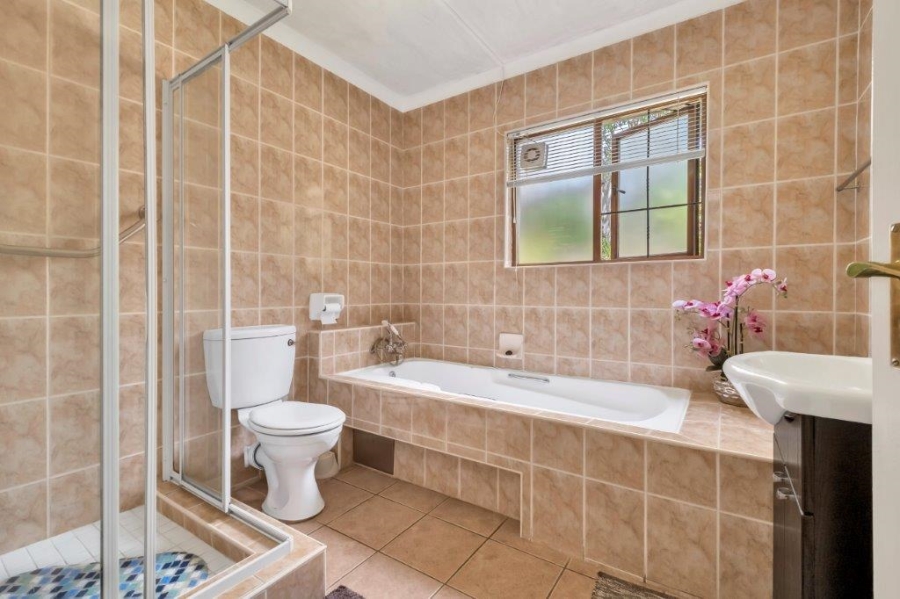 2 Bedroom Property for Sale in Bryanston Gauteng