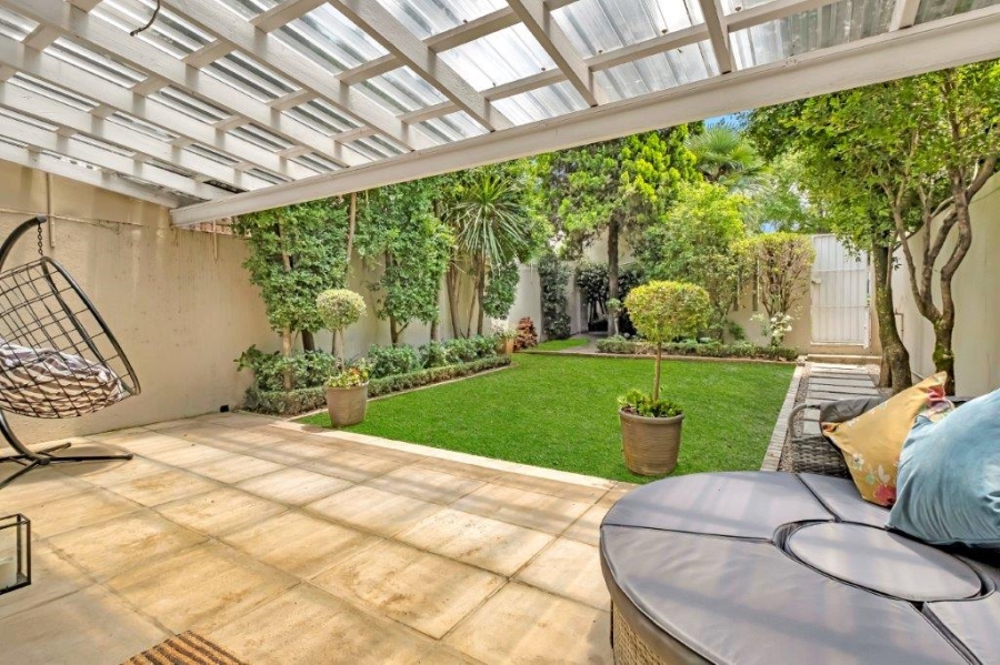 3 Bedroom Property for Sale in Bryanston Gauteng