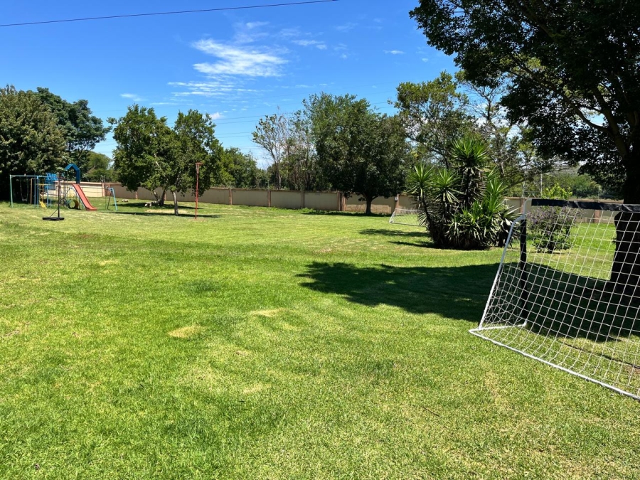 3 Bedroom Property for Sale in Eldoraigne Gauteng