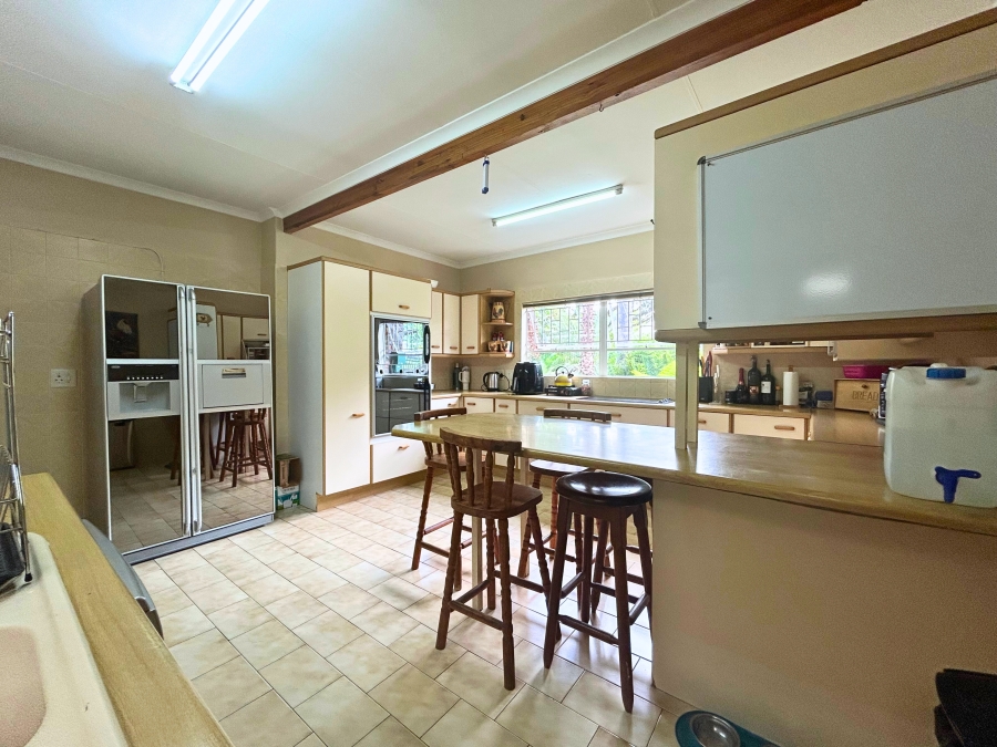 6 Bedroom Property for Sale in Hennopspark Gauteng