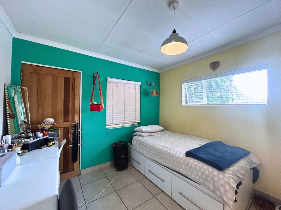 6 Bedroom Property for Sale in Hennopspark Gauteng