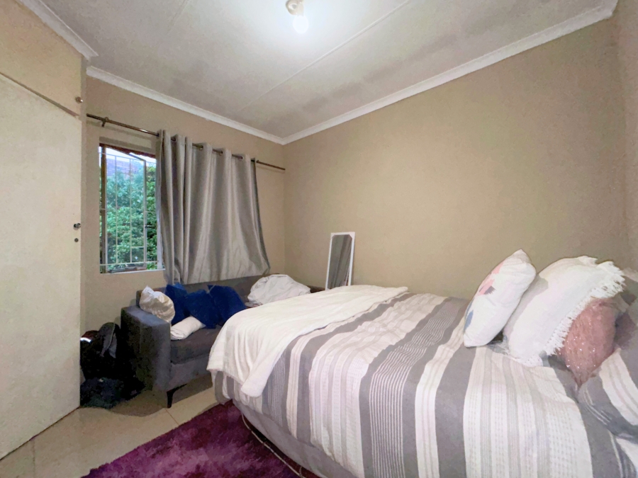 2 Bedroom Property for Sale in Zwartkop Gauteng