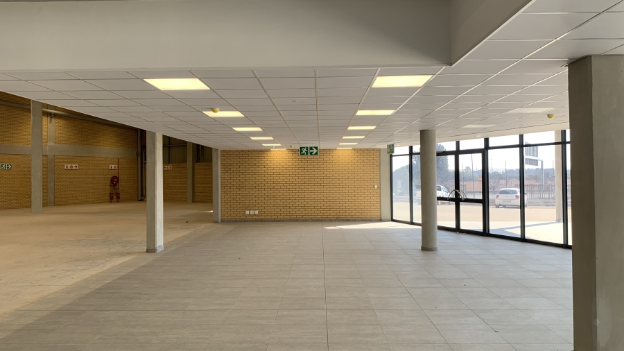 To Let commercial Property for Rent in Meadowdale Gauteng