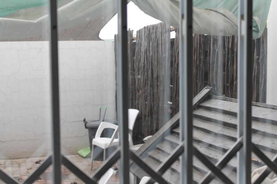 2 Bedroom Property for Sale in Mayberry Park Gauteng