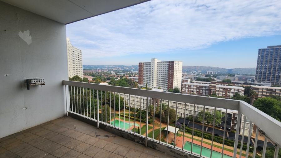 2 Bedroom Property for Sale in Bedford Gardens Gauteng