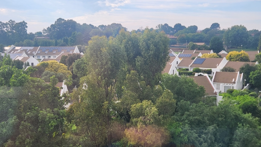 2 Bedroom Property for Sale in Bedford Gardens Gauteng