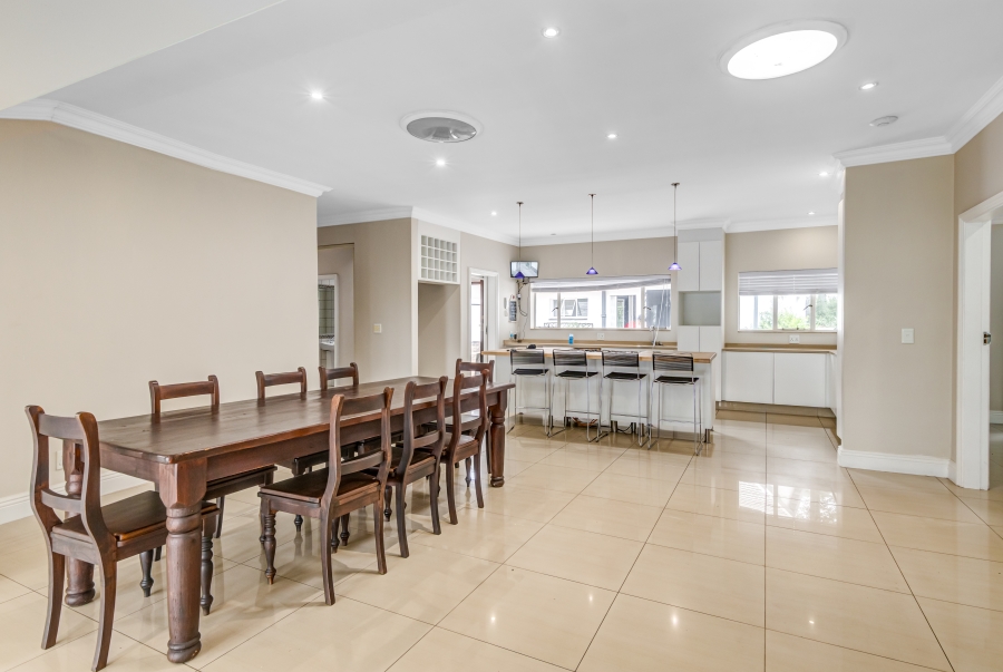 To Let 5 Bedroom Property for Rent in Bryanston Gauteng