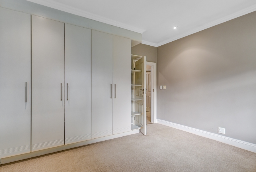 To Let 5 Bedroom Property for Rent in Bryanston Gauteng