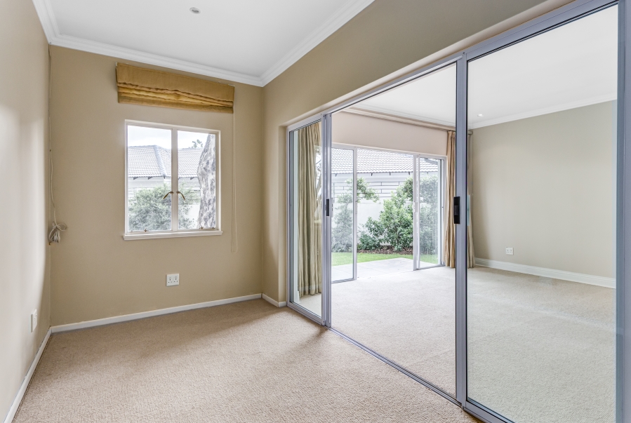 To Let 5 Bedroom Property for Rent in Bryanston Gauteng