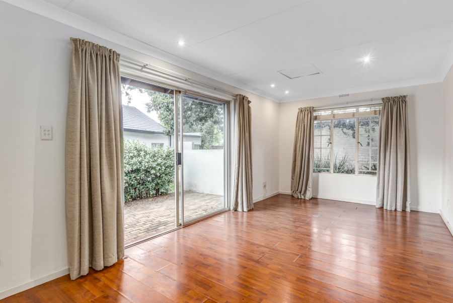 To Let 5 Bedroom Property for Rent in Bryanston Gauteng