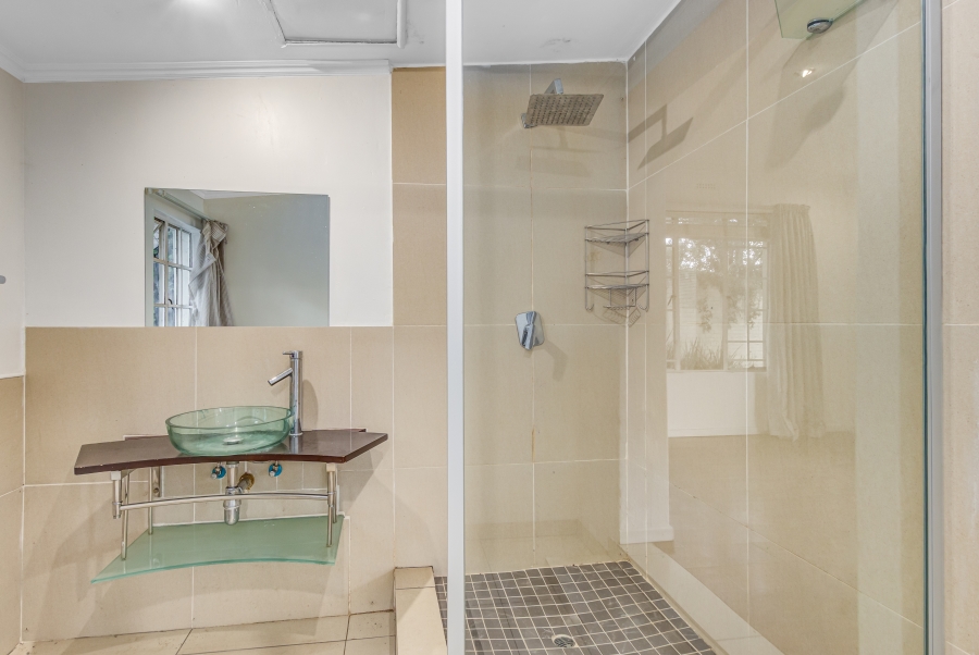 To Let 5 Bedroom Property for Rent in Bryanston Gauteng