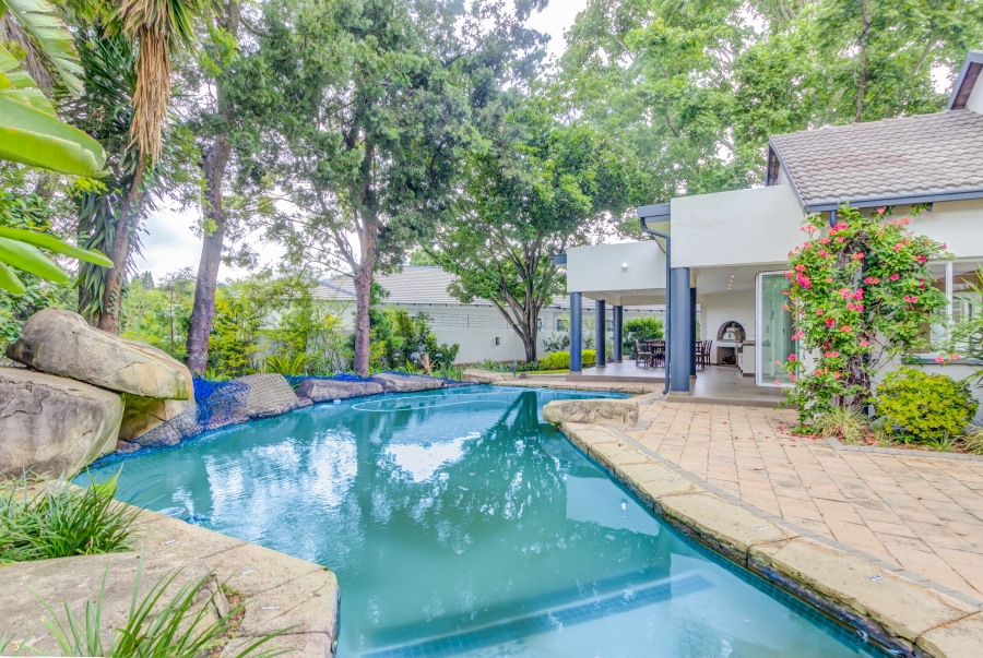 To Let 5 Bedroom Property for Rent in Bryanston Gauteng