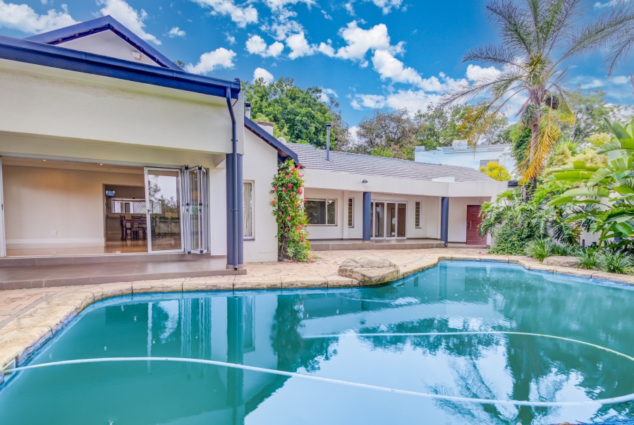 To Let 5 Bedroom Property for Rent in Bryanston Gauteng