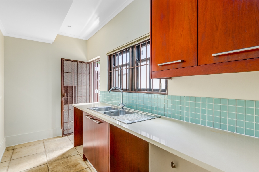 To Let 4 Bedroom Property for Rent in Morningside Gauteng