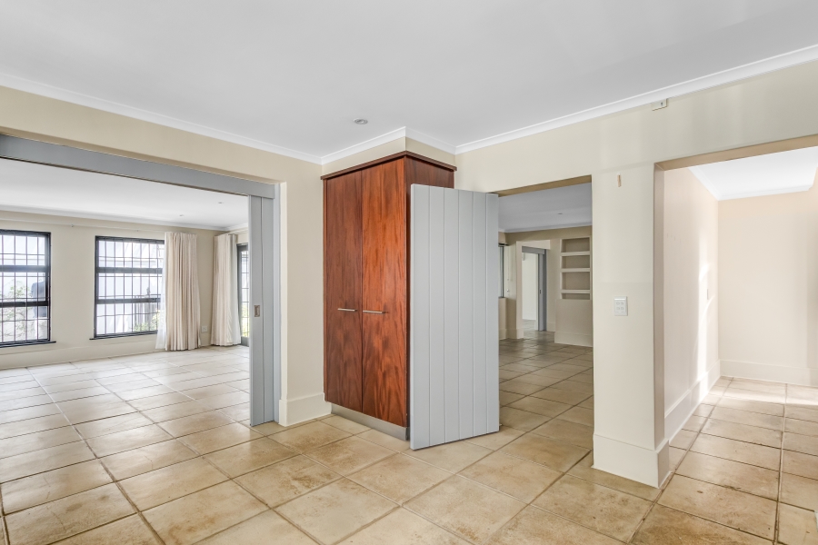 To Let 4 Bedroom Property for Rent in Morningside Gauteng