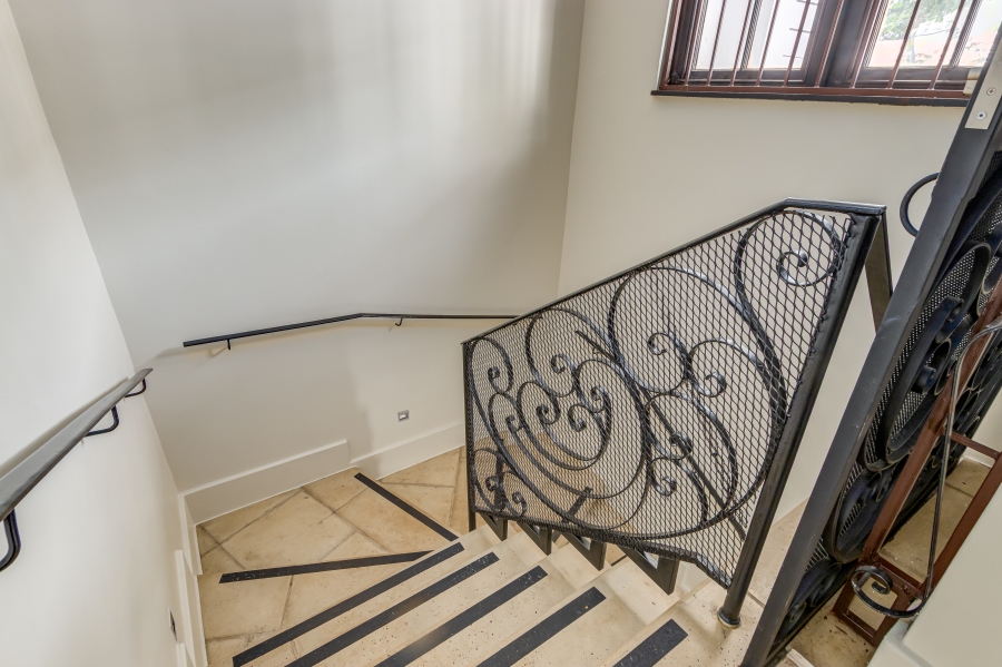 To Let 4 Bedroom Property for Rent in Morningside Gauteng