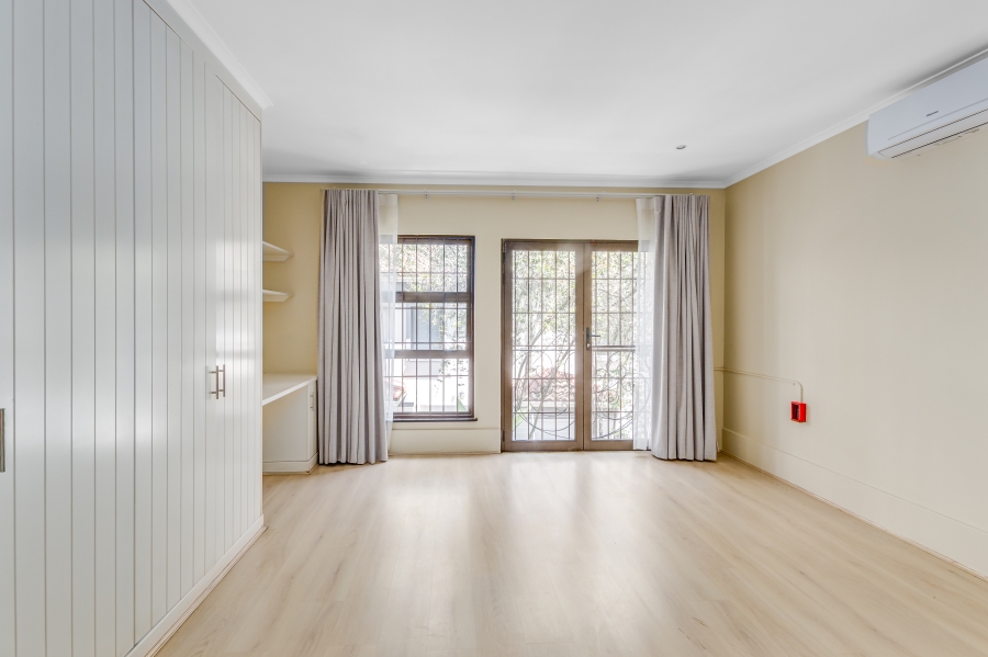 To Let 4 Bedroom Property for Rent in Morningside Gauteng