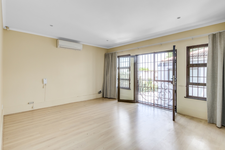 To Let 4 Bedroom Property for Rent in Morningside Gauteng