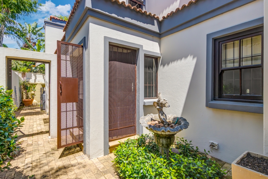 To Let 4 Bedroom Property for Rent in Morningside Gauteng