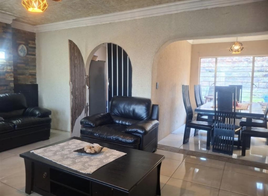 3 Bedroom Property for Sale in Lindhaven Gauteng