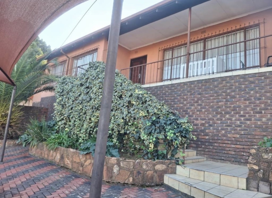 3 Bedroom Property for Sale in Lindhaven Gauteng