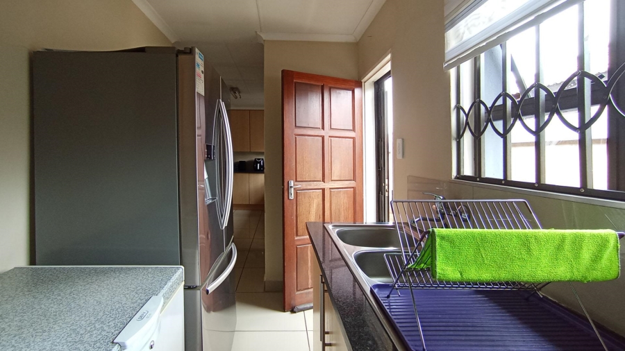 3 Bedroom Property for Sale in Eldorette Gauteng