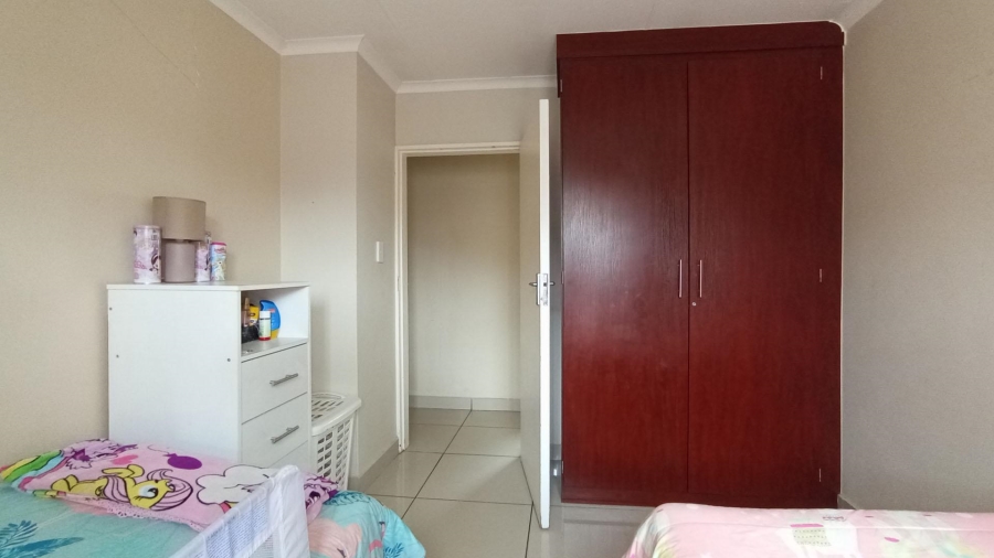3 Bedroom Property for Sale in Eldorette Gauteng