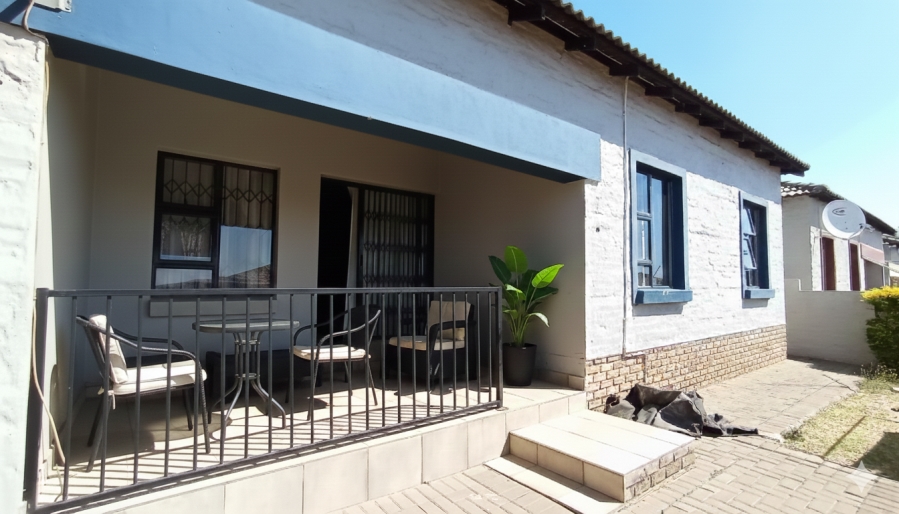 3 Bedroom Property for Sale in Heatherdale AH Gauteng