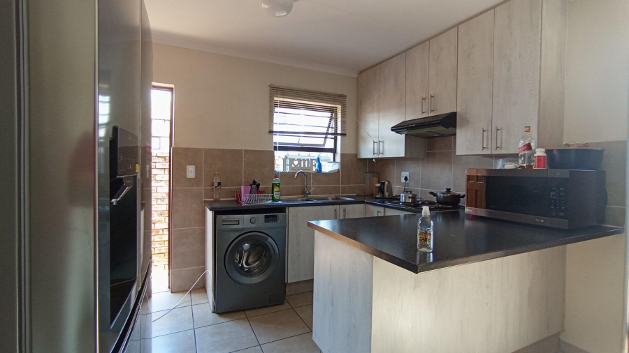 3 Bedroom Property for Sale in Chantelle Gauteng