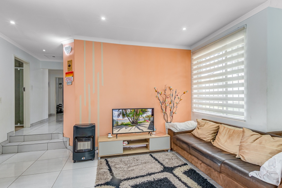 4 Bedroom Property for Sale in Kelvin Gauteng