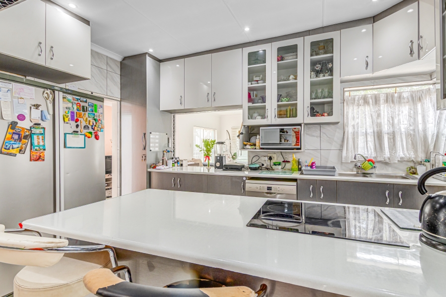 4 Bedroom Property for Sale in Kelvin Gauteng