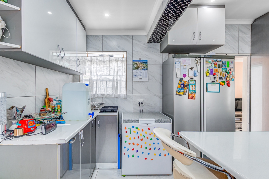 4 Bedroom Property for Sale in Kelvin Gauteng