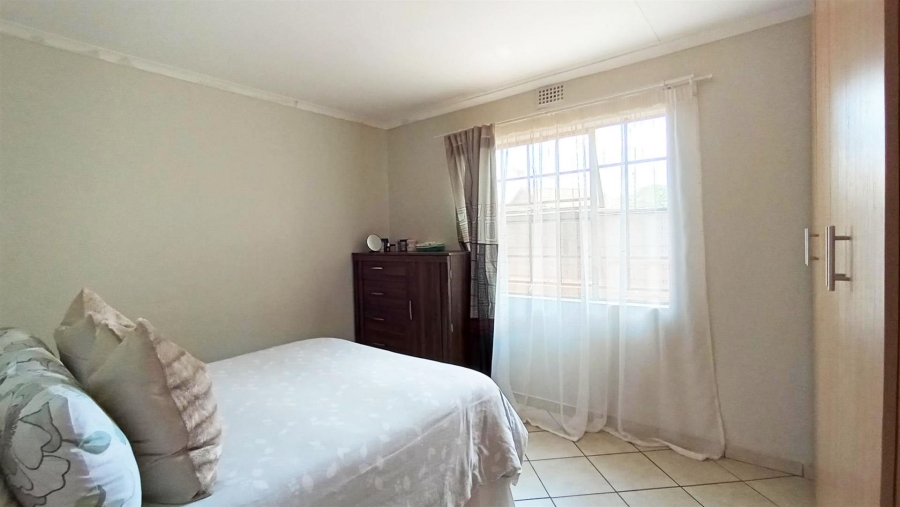 3 Bedroom Property for Sale in Chantelle Gauteng