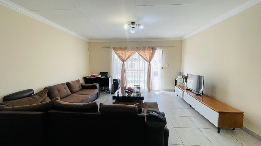 3 Bedroom Property for Sale in Amandasig Gauteng